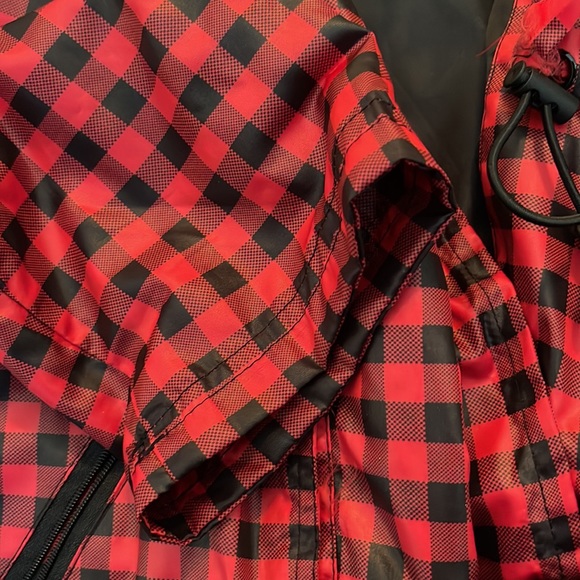 Red and black checked rain jacket - Picture 9 of 12